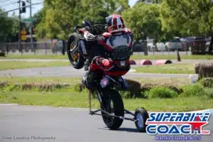Learn to wheelie with Superbike-Coach